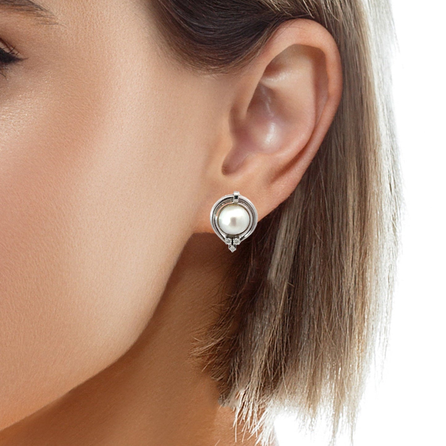 Clipohrhänger mit Perle & 3 Diamanten in Gold 585 - JUWEL1