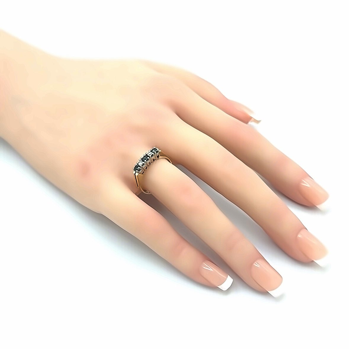 Goldring mit 3 Saphiren und 2 Diamanten mind. 3,2g in Gold 585 - JUWEL1