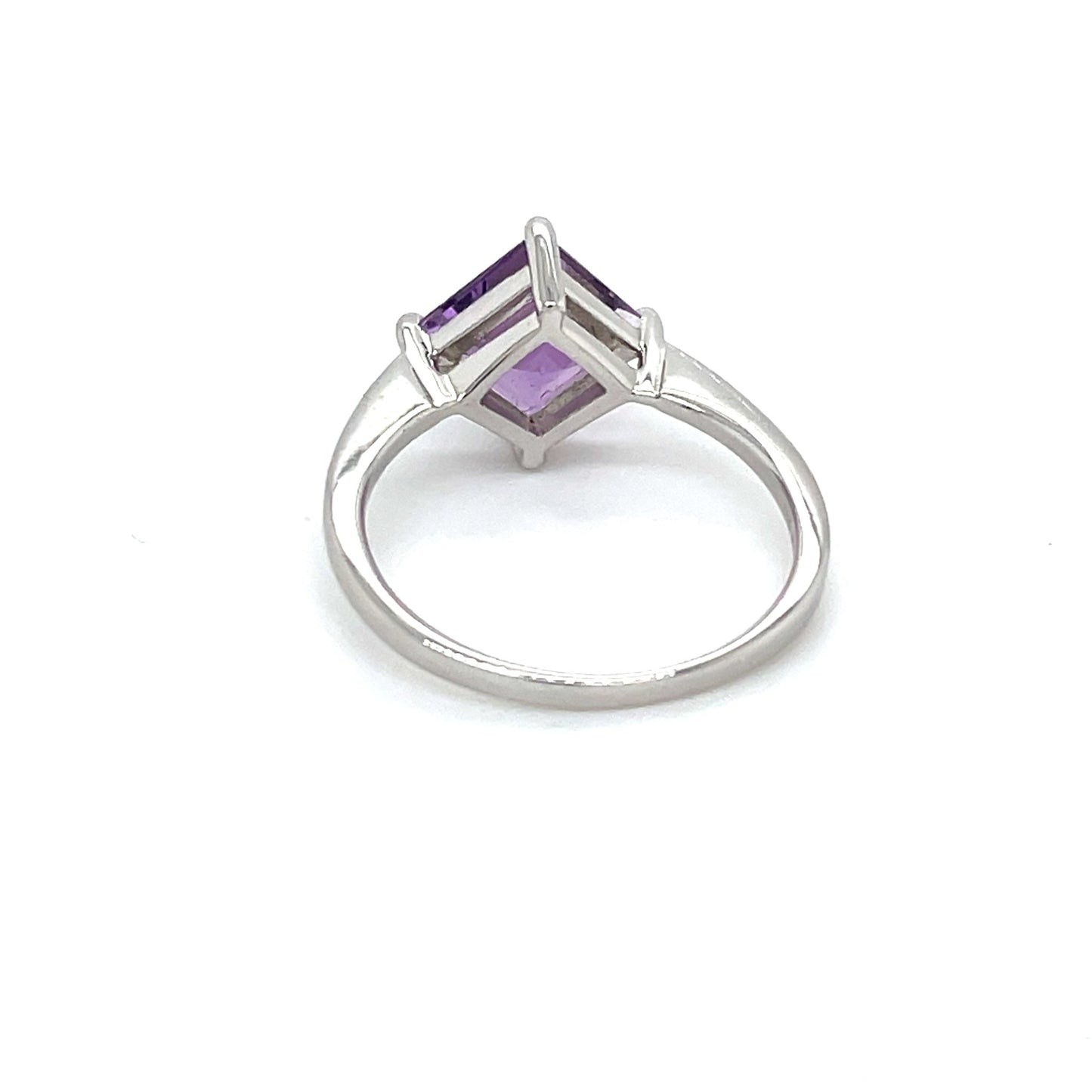 Ring mit 1 Amethyst mind. 3,0g in Gold 585 - JUWEL1