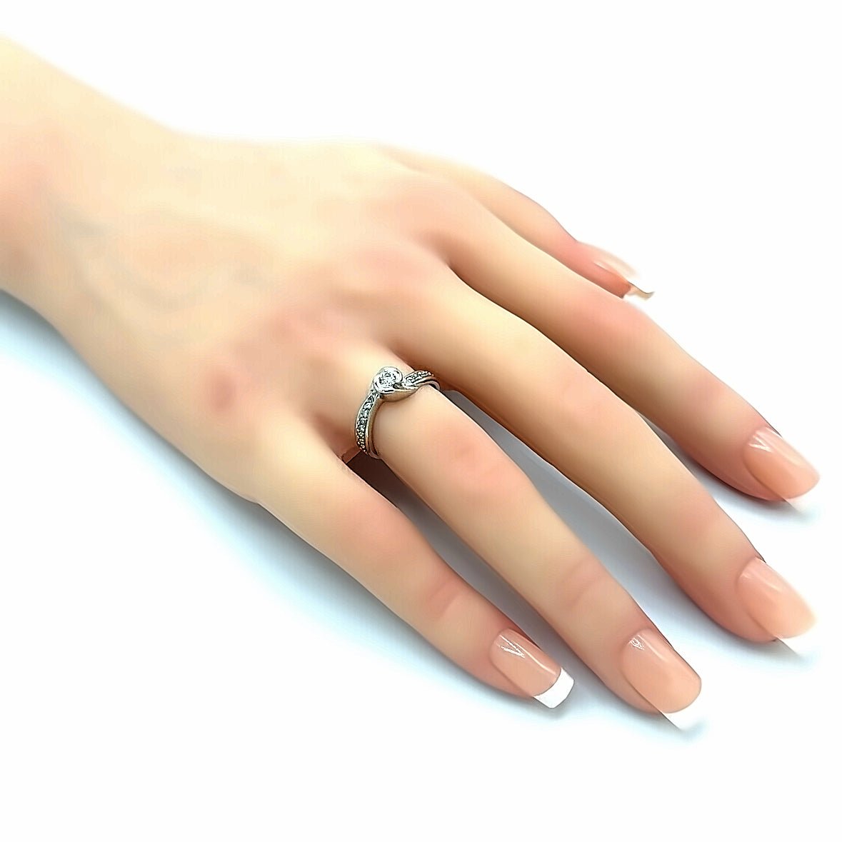 Ring mit 15 Diamanten mind. 3,2g in Weißgold 585 - JUWEL1