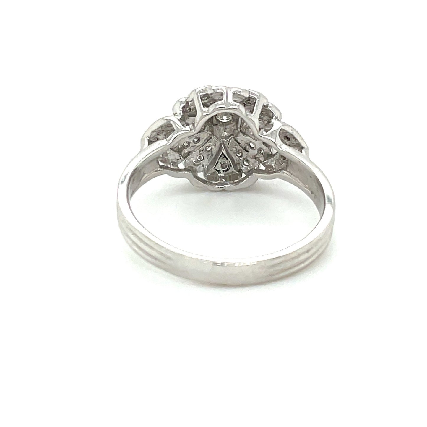 Ring mit 26 Diamanten mind. 4,1g in Gold 585 - JUWEL1