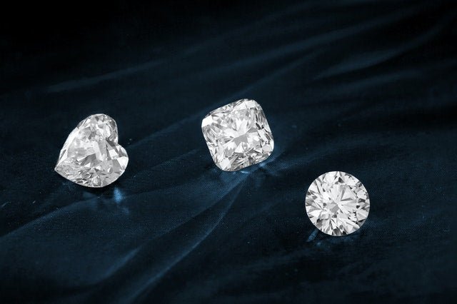 Die 4 C der Diamanten: eine glänzende Formel - JUWEL1