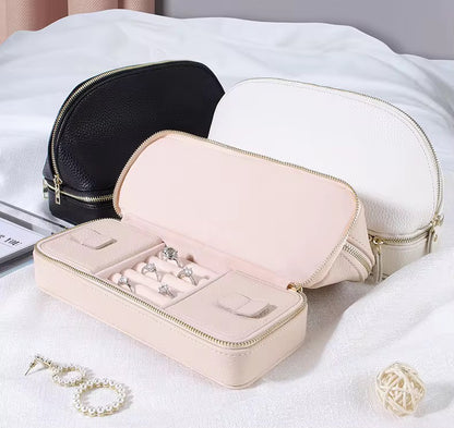 Schmuck- und Kosmetiktasche