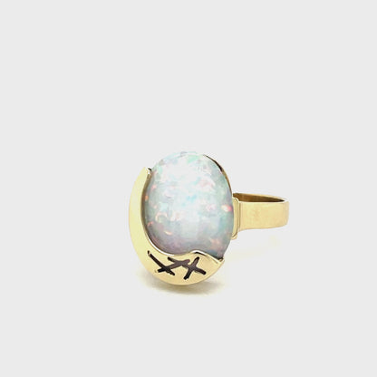 Ring mit Opal mind. 3,8g  Gold 333