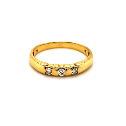 Goldring mind. 3,5 g mit 3 Brillanten ca. 6,3 ct Gold 750 - JUWEL1