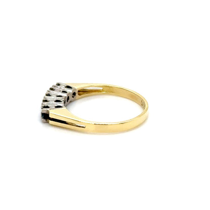 Goldring mit 3 Saphiren und 2 Diamanten mind. 3,2g in Gold 585 - JUWEL1
