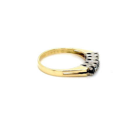 Goldring mit 3 Saphiren und 2 Diamanten mind. 3,2g in Gold 585 - JUWEL1