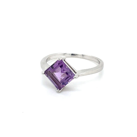 Ring mit 1 Amethyst mind. 3,0g in Gold 585 - JUWEL1