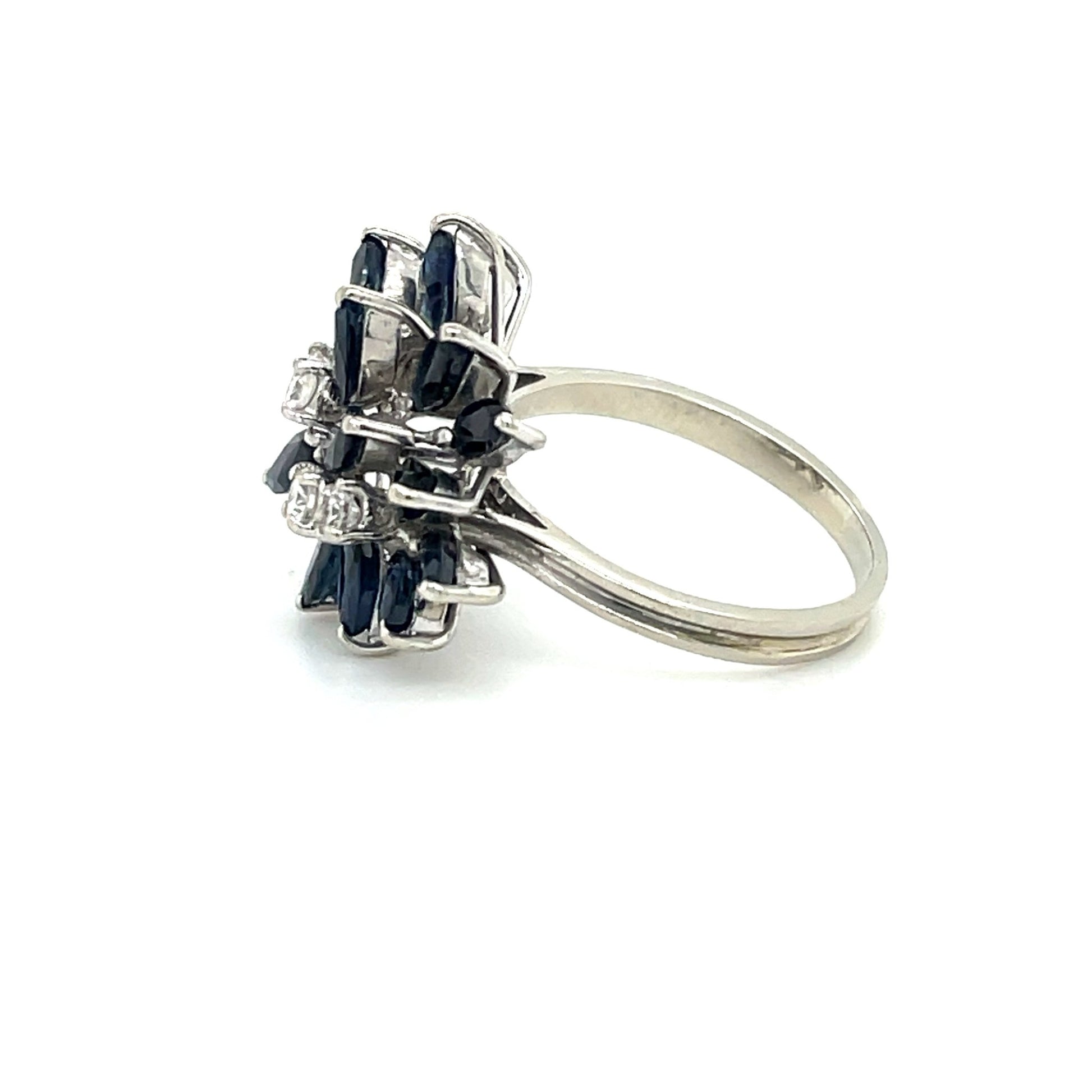 Ring mit 18 Saphiren & 5 Diamanten in Gold 750 - JUWEL1
